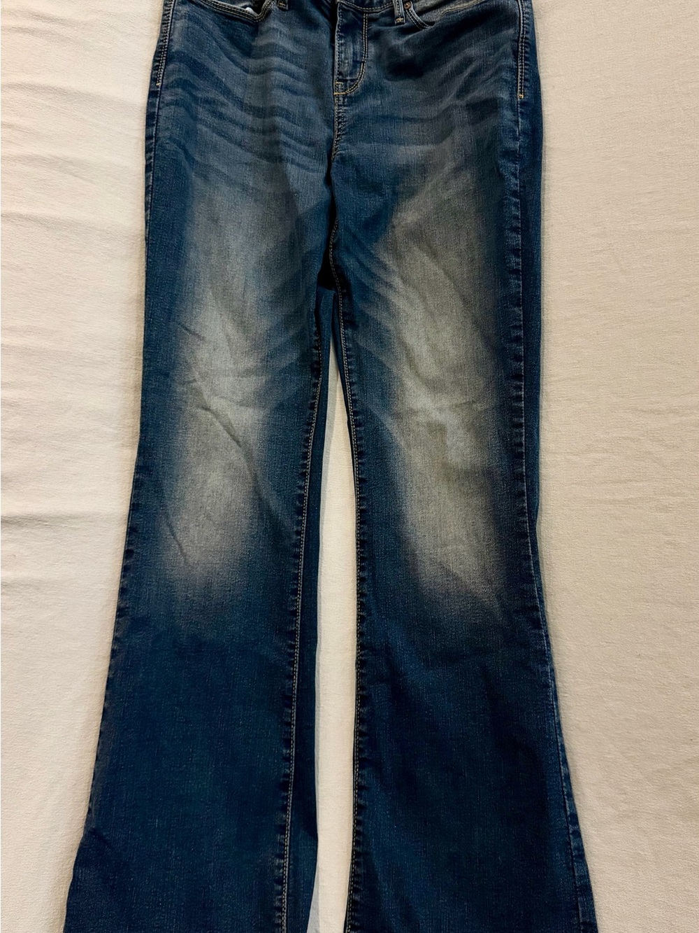 Denizen from Levi's Modern Bootcut Jeans Dark Wash Size 6M 28x32